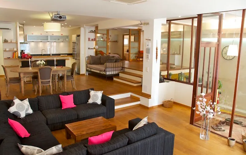 Lycklama Loft Aulnay-sous-Bois França