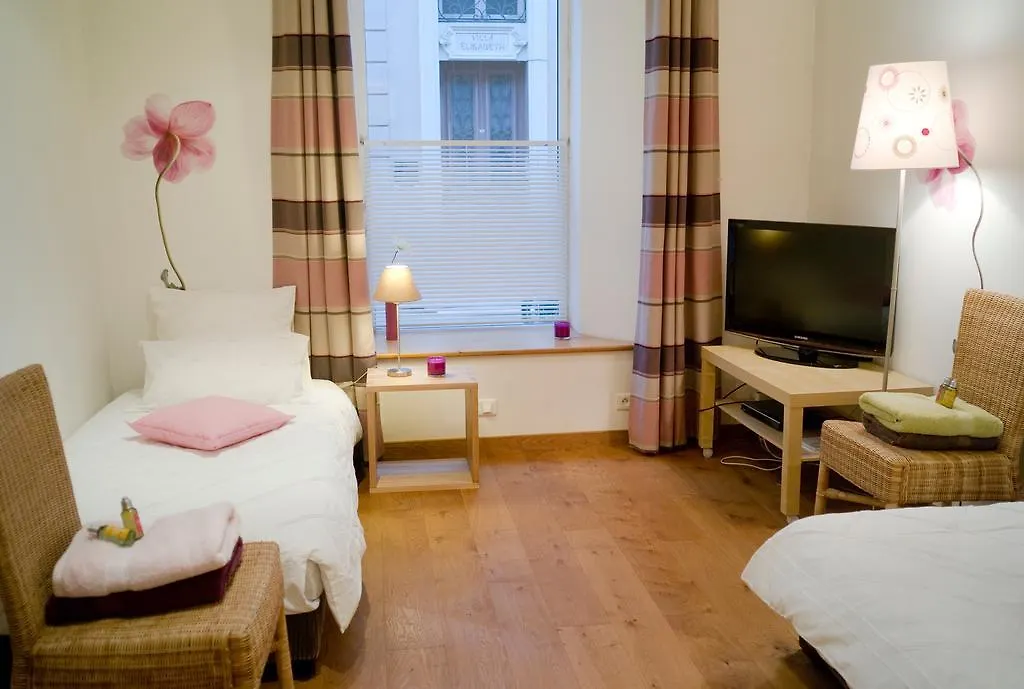 Lycklama Loft Aulnay-sous-Bois 0*,