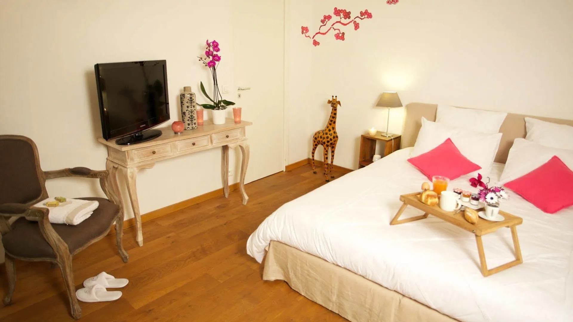 Lycklama Loft Aulnay-sous-Bois 0*,