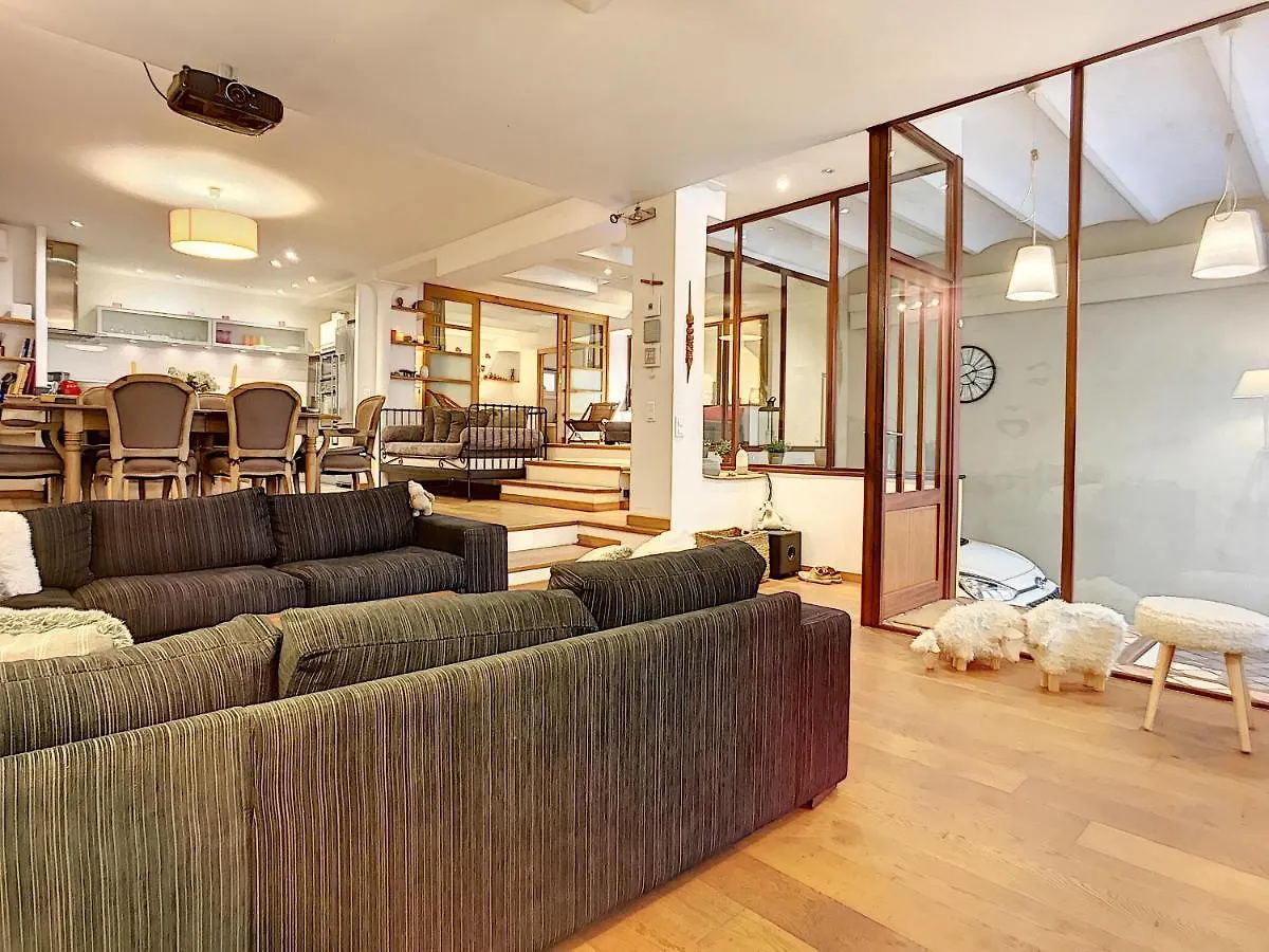 Lycklama Loft Apartment Aulnay-sous-Bois France