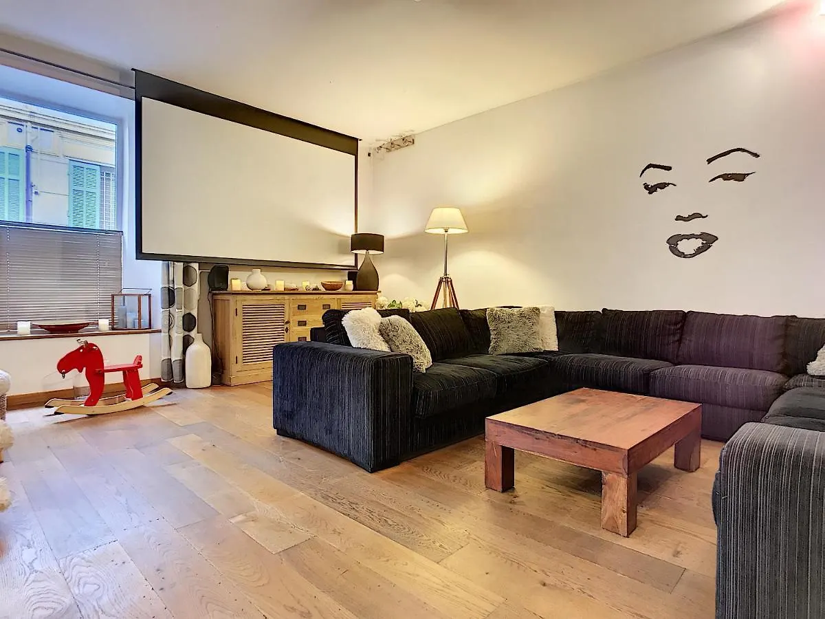 Апартаменты Lycklama Loft Ольне-су-Буа Франция