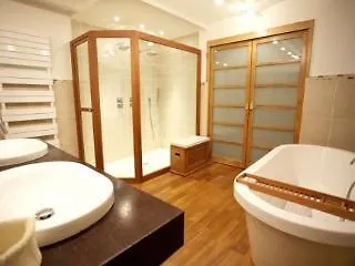 Apartamento Lycklama Loft Aulnay-sous-Bois 0*,  Francia